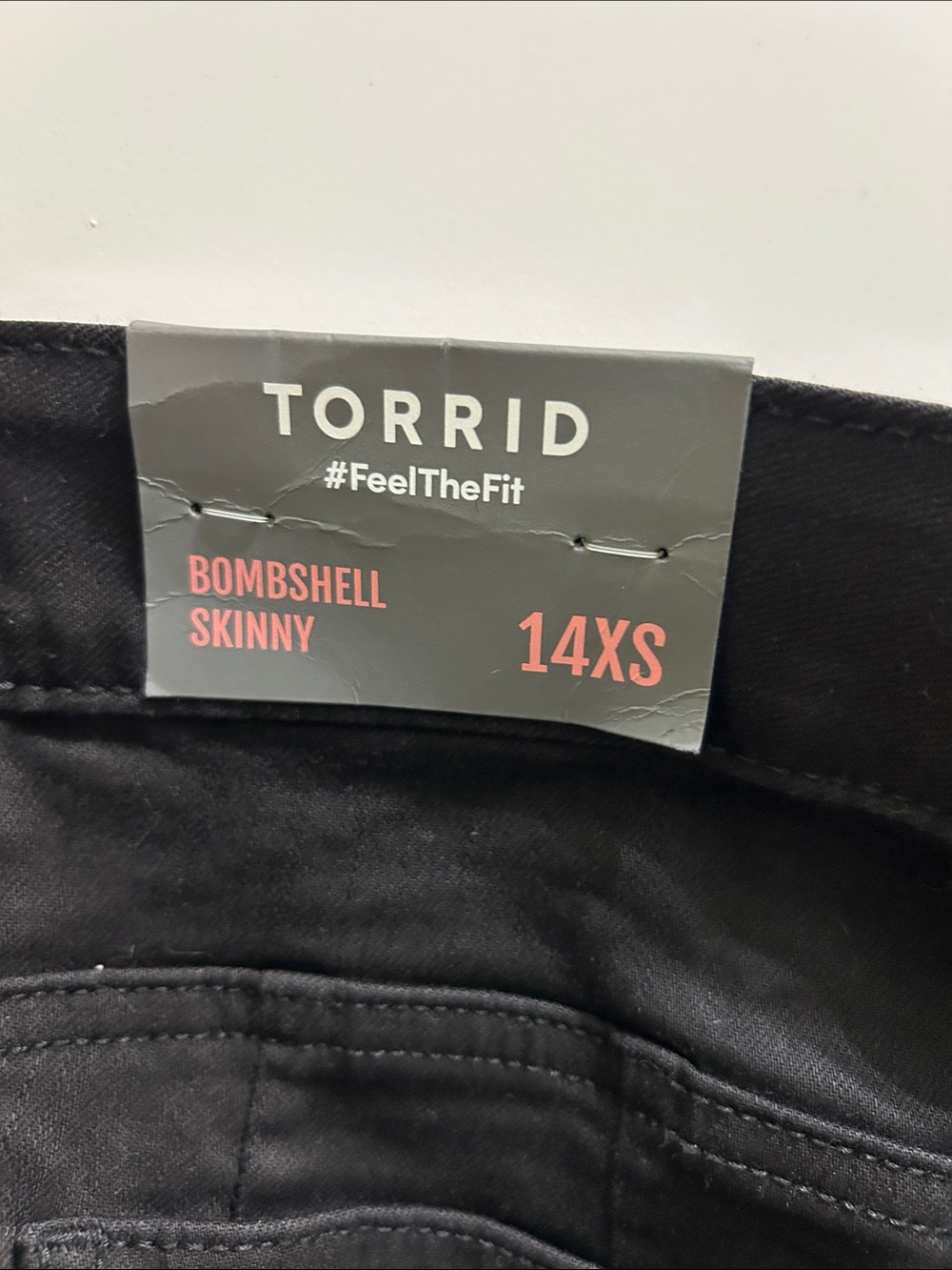 BNWT Torrid Bombshell High-Rise Skinny Jean Black make an offer!! - Picture 9 of 10